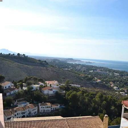 Chalet Zoro Locdenia *